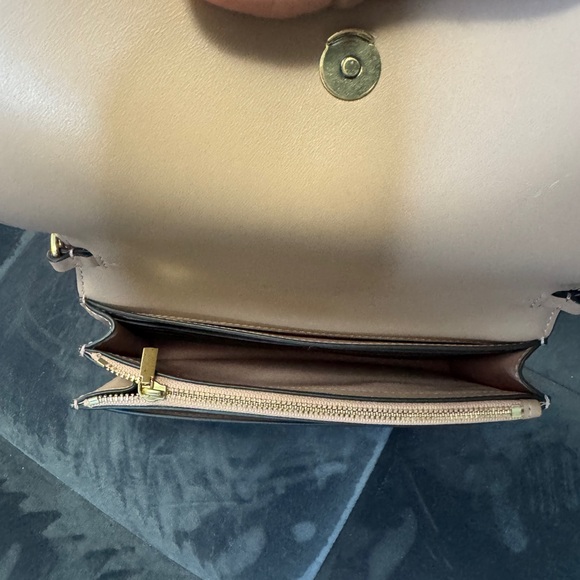 Tory Burch Pink Crossbody Bag - Picture 11 of 11